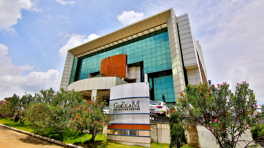 Gokulam Park & Convention Centre Kochi Outside