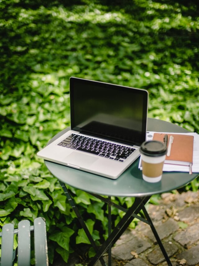 BEST PLACES FOR A DIGITAL NOMAD TO WORK AND RELAX