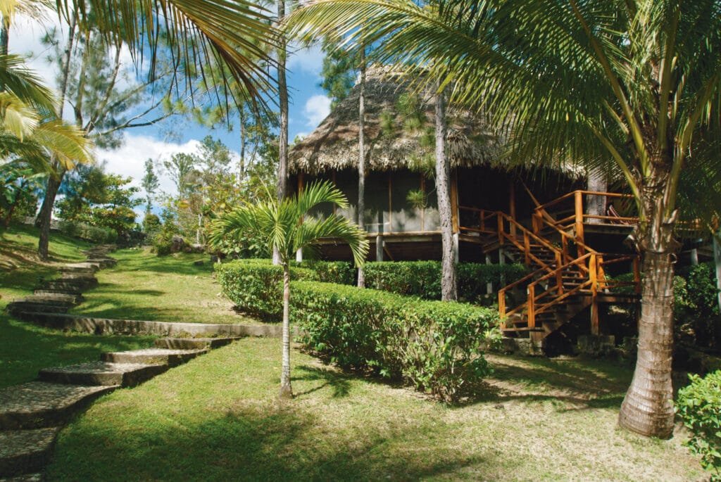 Blancaneaux Lodge (Blancaneaux, Belize)