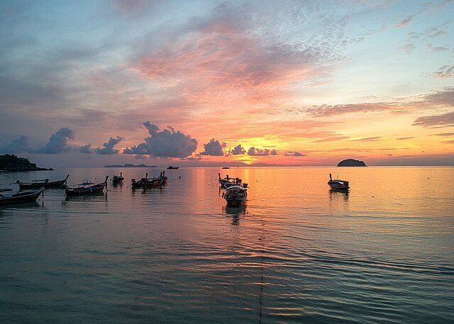 Sunrise Beach, Koh Lipe, Thailand