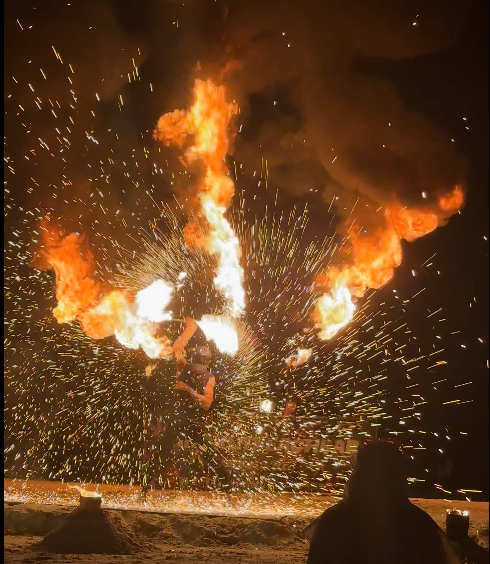 Things to do in Langkawi, Langkawi attractions – Pantai Cenang fire show