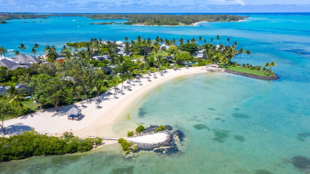 Four Seasons Resort Mauritius at Anahita Appoints Gregory Viaud as General Manager